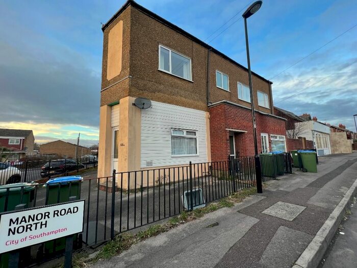 2 Bedroom Flat To Rent In Manor Road North, Woolston, Southampton SO19