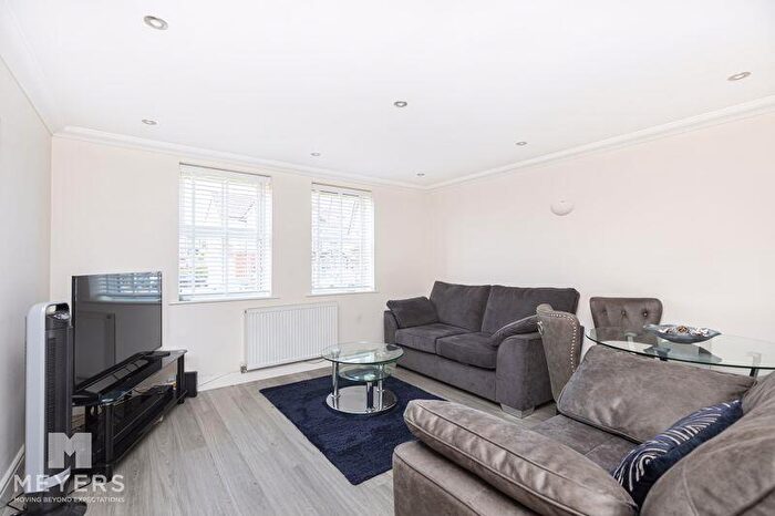 2 Bedroom Apartment For Sale In Southbourne Road, Southbourne, BH6