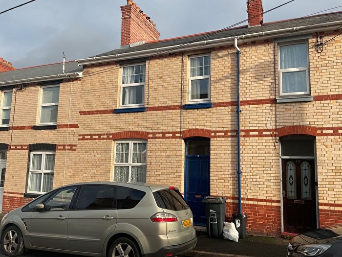 1 Bedroom Flat To Rent In Charles Street, Barnstaple, EX32