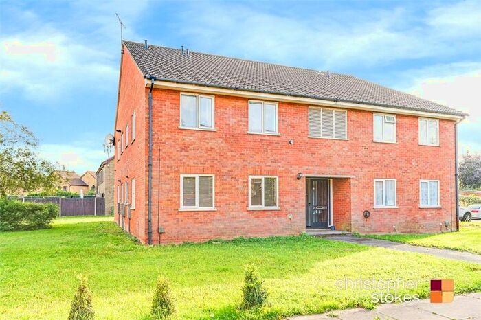 1 Bedroom Flat To Rent In Galloway Close, Broxbourne, Hertfordshire EN10