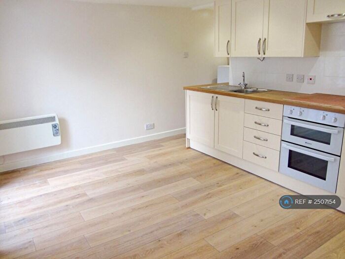 1 Bedroom Flat To Rent In Montpelier, Bristol, BS2