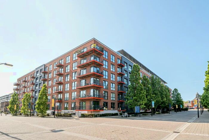 2 Bedroom Flat To Rent In No Street London, SE18