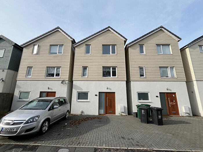 5 Bedroom Detached House For Sale In Bevendean Road, Brighton, East Sussex, BN2