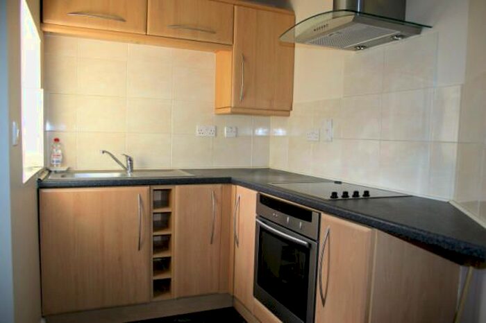 1 Bedroom Flat To Rent In Bridge Street, Ramsbottom, BL0