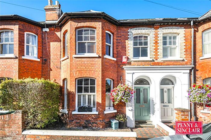 3 Bedroom Terraced House For Sale In Queen Streeet, RG9