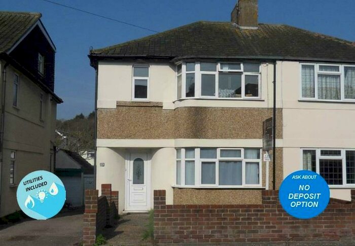 4 Bedroom Semi-Detached House To Rent In Lower Bevendean Avenue, Brighton, BN2