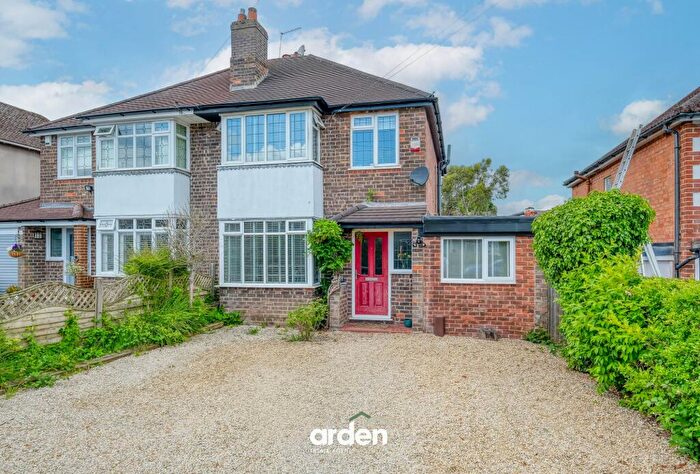 4 Bedroom Semi-Detached House For Sale In Beacon Hill, Rednal, B45
