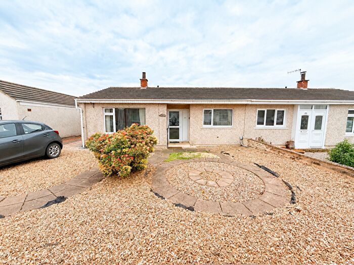 2 Bedroom Semi-Detached Bungalow For Sale In St Blanes Road, Heathhall, Dumfries, DG1