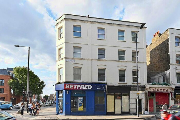 2 Bedroom Flat To Rent In New Kings Road, Fulham, London, SW6