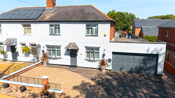 3 Bedroom Semi-Detached House For Sale In New Road, Kibworth Beauchamp, LE8