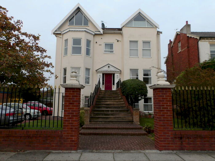 2 Bedroom Apartment To Rent In Belgrave House, PR8