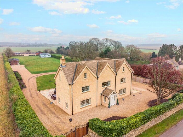 5 Bedroom Detached House For Sale In Welsh Way, Honeycombe Leaze, Cirencester, GL7