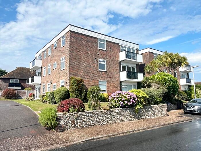 2 Bedroom Flat To Rent In Holmes Lane, Rustington, BN16