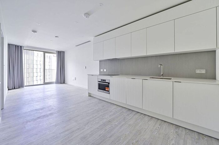 1 Bedroom Flat To Rent In Xavier Building, Stratford, London, E20