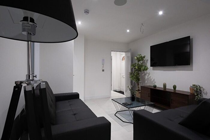 1 Bedroom Terraced House To Rent In Drake Street, Lincoln, Lincolnshire, LN1