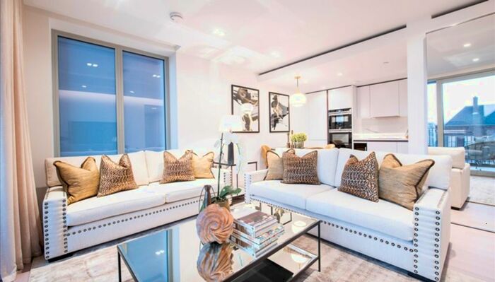 2 Bedroom Flat To Rent In Edgware Road, London, W2