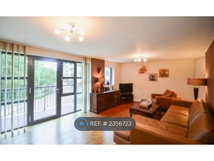2 Bedroom Flat To Rent In Chapter Way, London, SW19