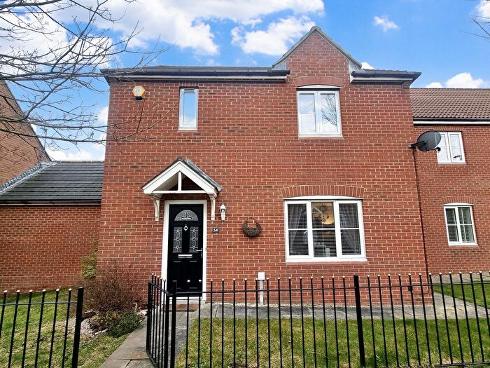 3 Bedroom Property To Rent In Heathfield, Newcastle Upon Tyne, NE27