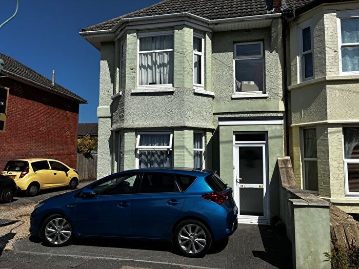 2 Bedroom Flat To Rent In Gladstone Road West, Boscombe, Bournemouth, BH1
