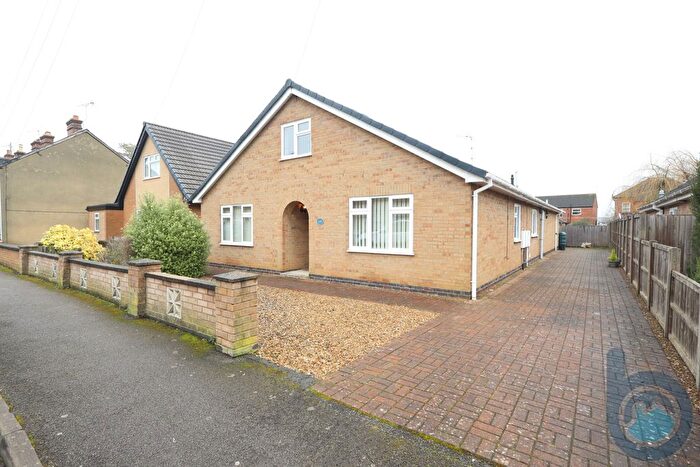 4 Bedroom Detached House To Rent In Kings Road, Oakham, LE15