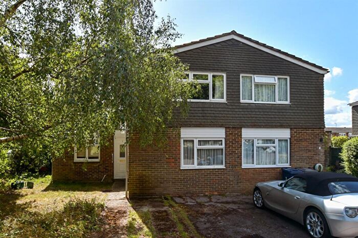 3 Bedroom Semi-Detached House For Sale In Ryde Lands, Cranleigh, Surrey, GU6