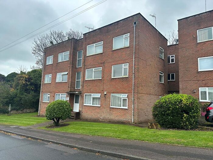 2 Bedroom Apartment To Rent In Eaves Road, Dover, CT17