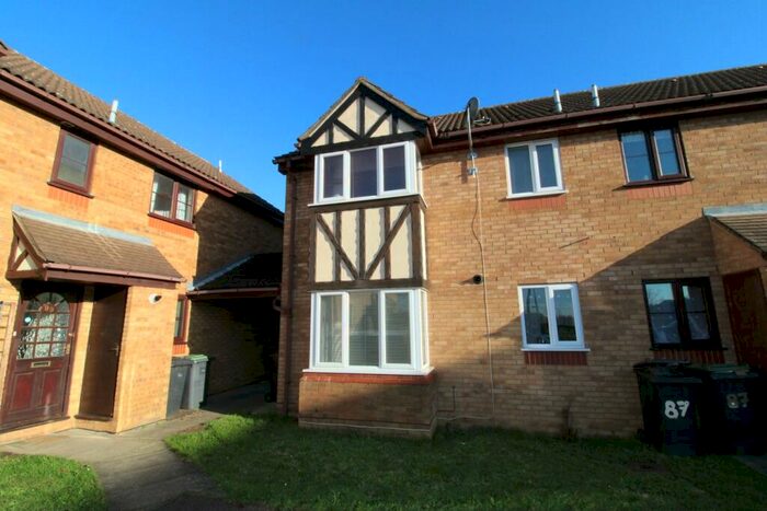 1 Bedroom Cluster House To Rent In Bunyan Road, Biggleswade, SG18