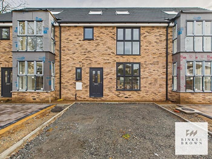 4 Bedroom Terraced House For Sale In Giffords Cross Road, Corringham, Essex, SS17