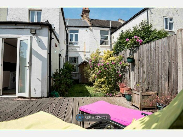 2 Bedroom Terraced House To Rent In Berrymead Gardens, London, W3