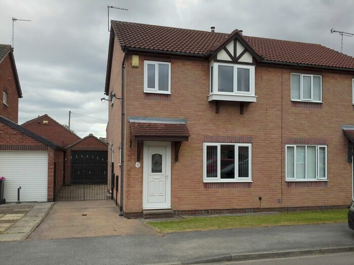 3 Bedroom Semi-Detached House To Rent In Sandall View, Laughton Common, Dinnington, Sheffield, S25