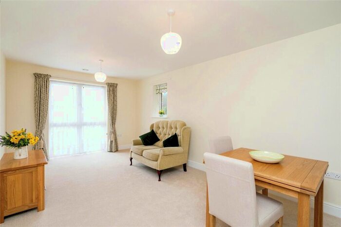 1 Bedroom Flat For Sale In Justice Court, Holt Road, Cromer, Norfolk, NR27
