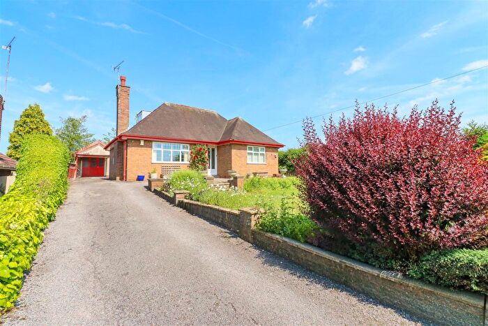2 Bedroom Detached Bungalow For Sale In Brinsley Hill, Jacksdale, Nottingham, NG16