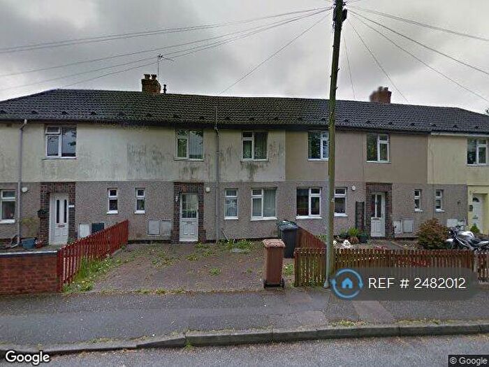 3 Bedroom Semi-Detached House To Rent In Albert Road, Church Gresley, Swadlincote, DE11