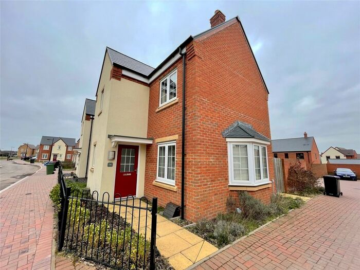 3 Bedroom Semi-Detached House To Rent In Crystal Drive, Lightmoor Village, Telford, Shropshire, TF4