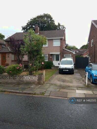 3 Bedroom Semi-Detached House To Rent In Lea Close, Prenton, CH43