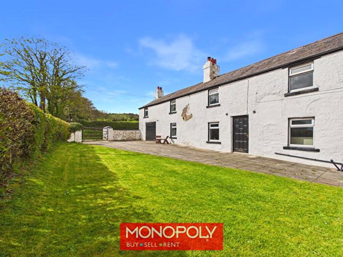 4 Bedroom House For Sale In Peniel, Denbigh, LL16