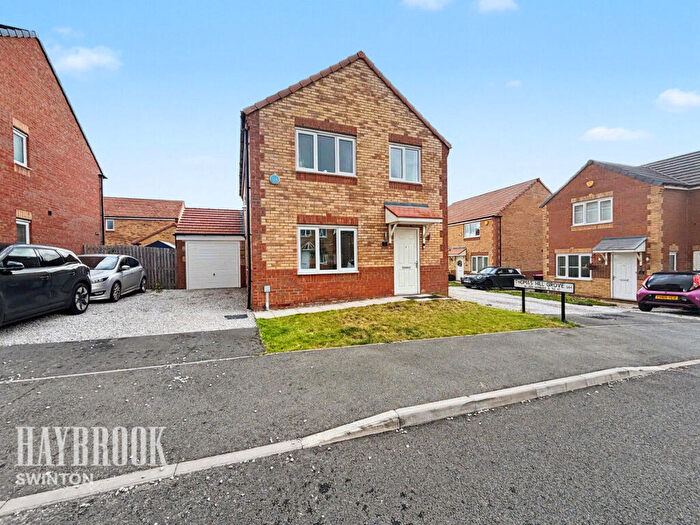 4 Bedroom Detached House For Sale In Thomas Hill Grove, Kilnhurst, S64