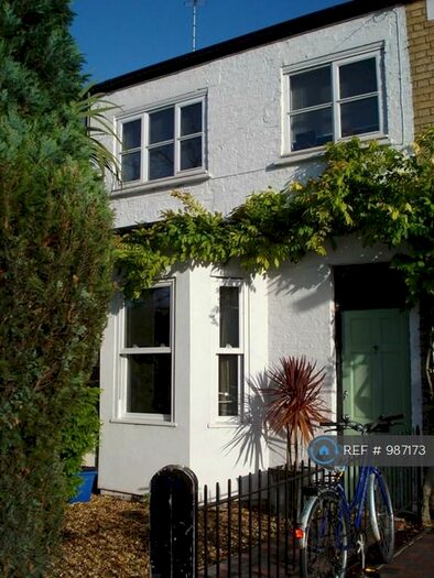 4 Bedroom End Of Terrace House To Rent In Herbert Street, Cambridge, CB4