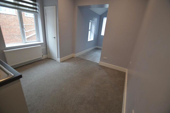 1 Bedroom House Of Multiple Occupation To Rent In Bournemouth Road, Poole, Dorset, BH14