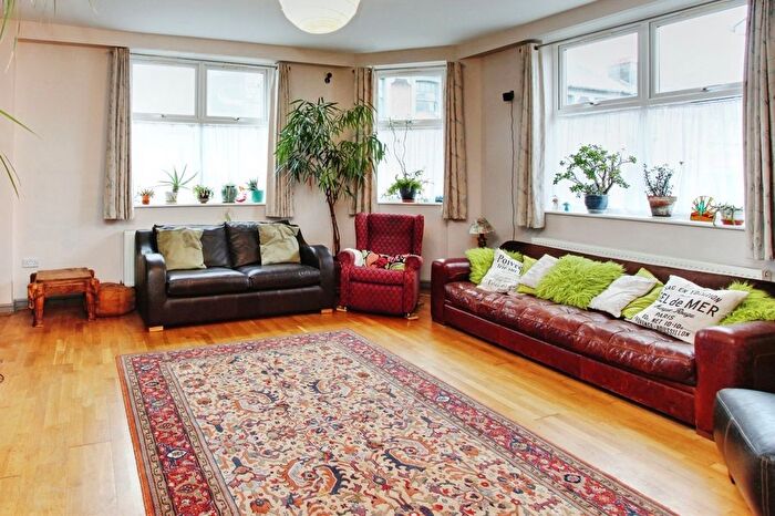 5 Bedroom Detached House For Sale In Commercial Street, Nelson, Treharris, CF46