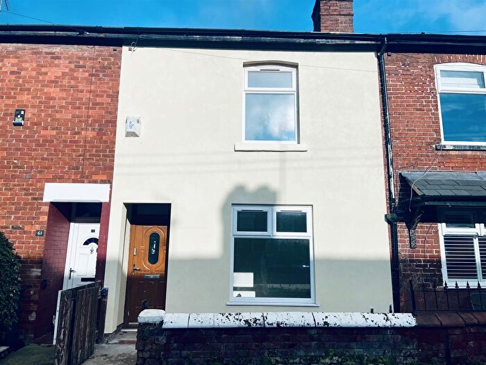3 Bedroom Terraced House To Rent In Watts Street, Manchester, M19