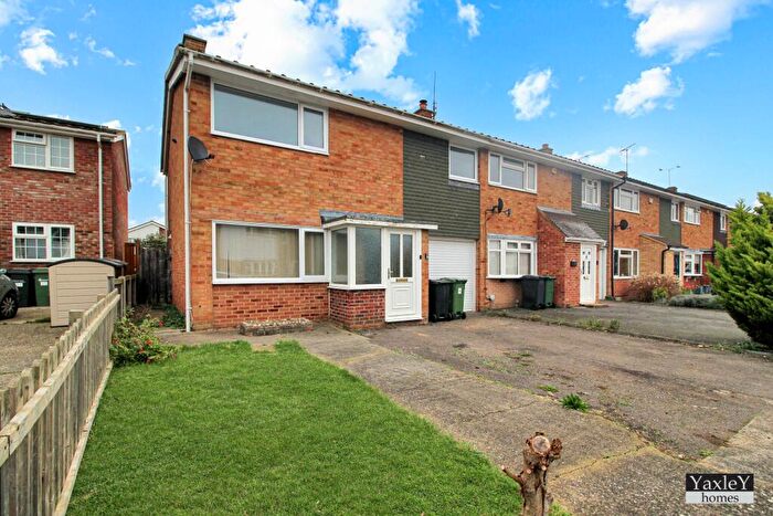 3 Bedroom End Of Terrace House To Rent In Cherry Tree Rise, Witham, CM8