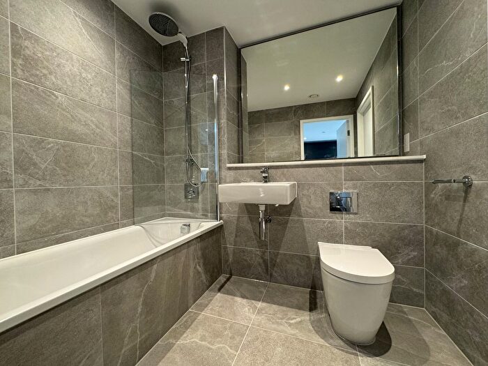 1 Bedroom Flat For Sale In Albion Street, Manchester, M1