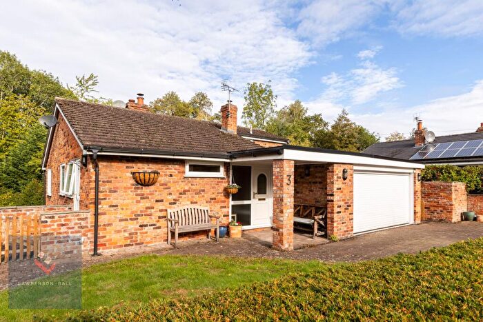 4 Bedroom Detached House For Sale In Willow Drive, Bunbury, CW6