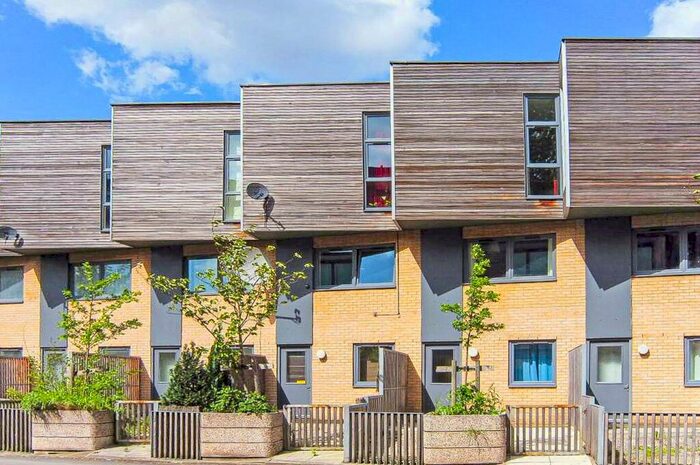 3 Bedroom Town House To Rent In Southcombe Walk, Hulme, Manchester, M15