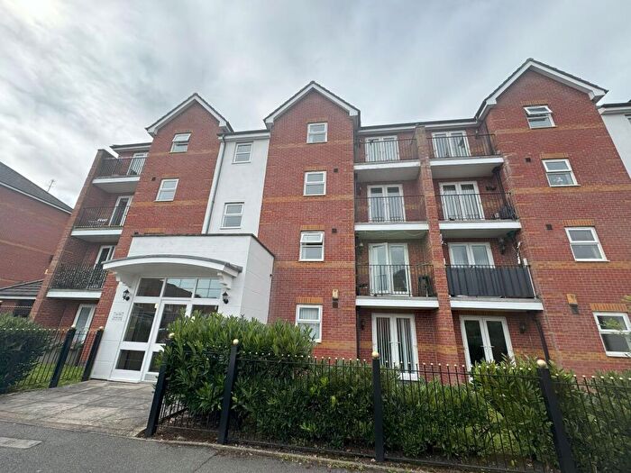 2 Bedroom Apartment To Rent In Oakcliffe Road, Manchester, M23