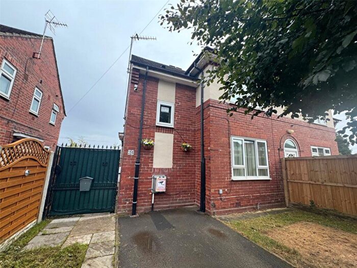 2 Bedroom Semi-Detached House For Sale In Thorn Grove, Leeds, West Yorkshire, LS8