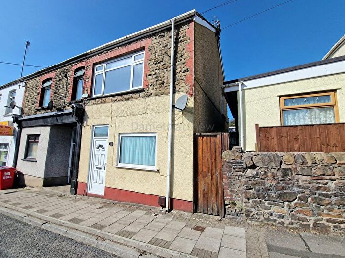 3 Bedroom End Of Terrace House To Rent In High Street, Nantyffyllon, Maesteg, Bridgend., CF34