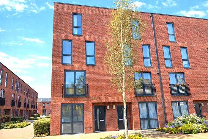 5 Bedroom Terraced House For Sale In Friars Orchard, Gloucester, Gloucestershire, GL1