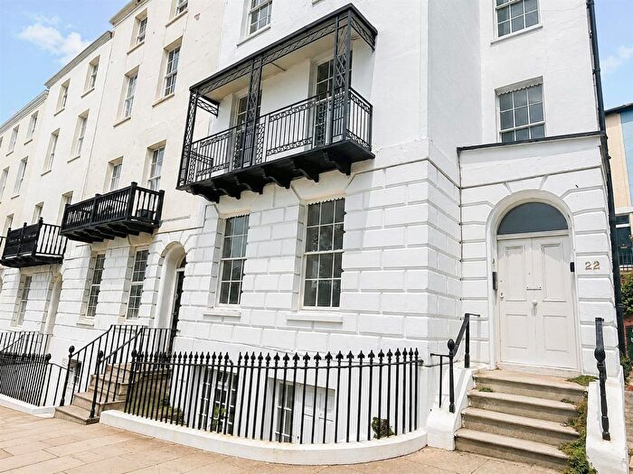 1 Bedroom Flat To Rent In Wellington Square, Hastings, TN34
